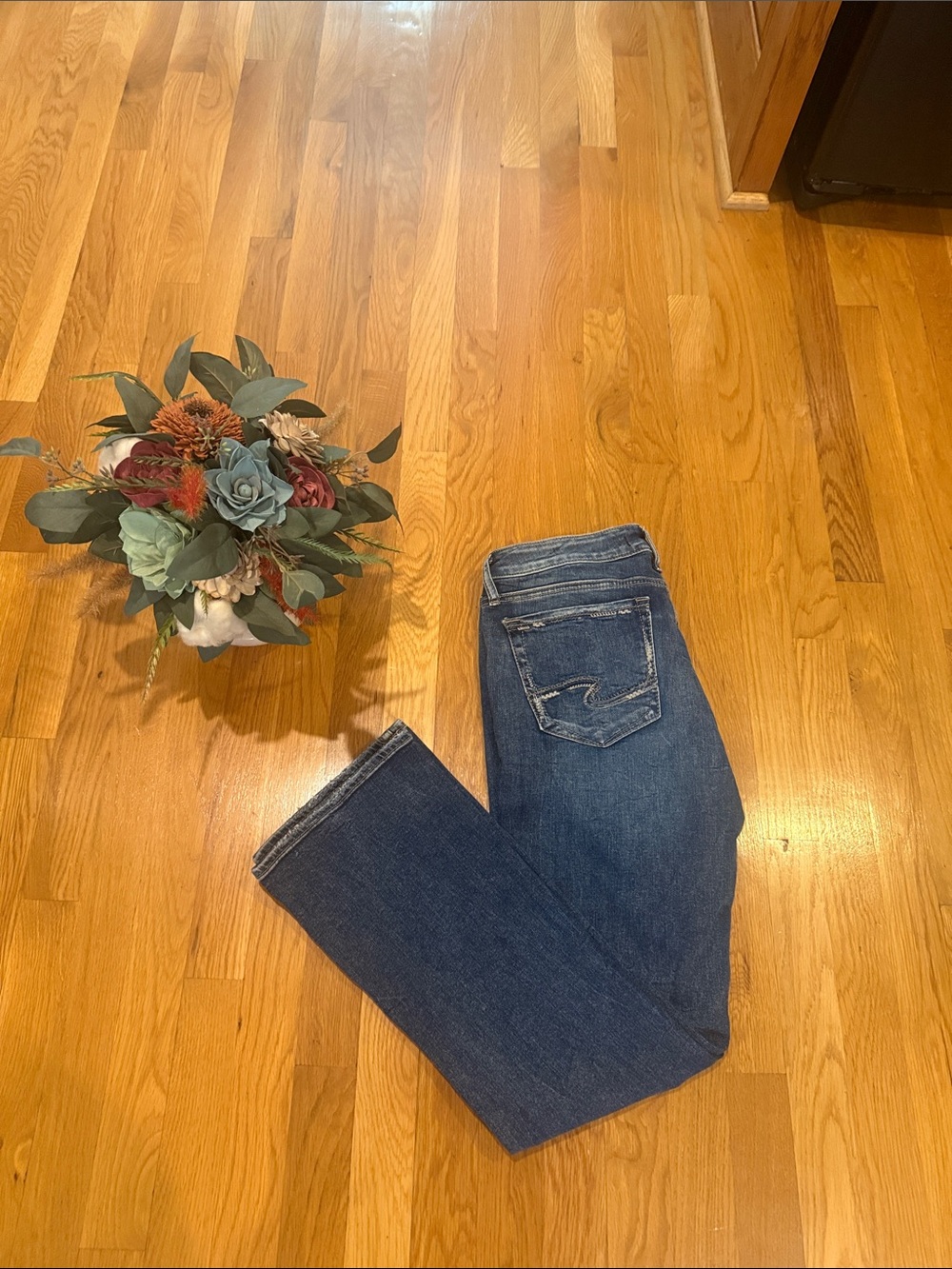 Silver Jeans Women's Medium Blue Boot Cut Denim - Picture 7 of 7